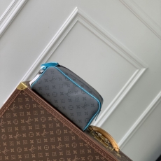 LV Clutch Bags